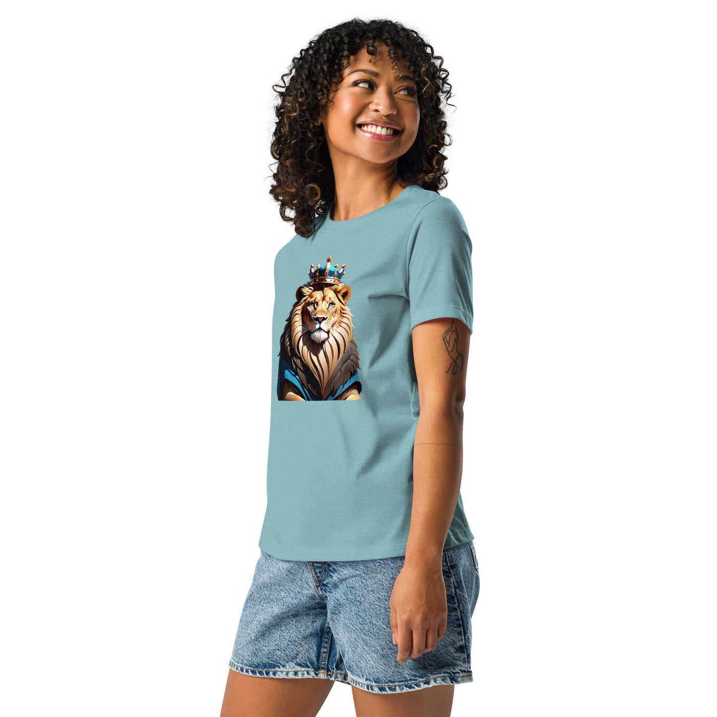 Women's Relaxed T-Shirt - Lion with Blue Attire and Crown